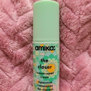 Amika the closer repair cream